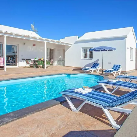 Puerto Del Carmen Sleeps 6 Pool Wifi * Puerto del Carmen (Lanzarote)